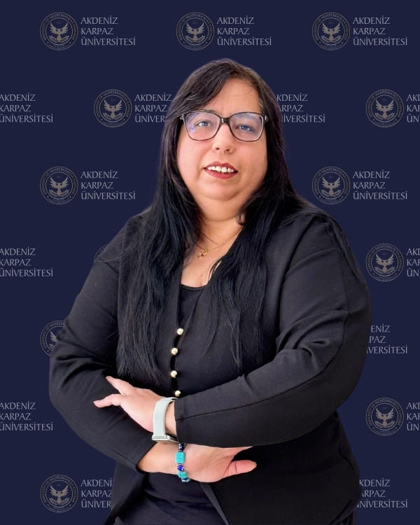 Prof. Dr. Nur Yeliz GÜLCAN<br><span></span>